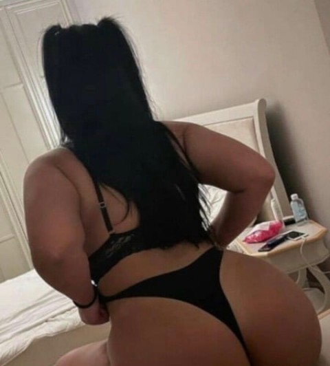 Blonda Matura nouă în orași