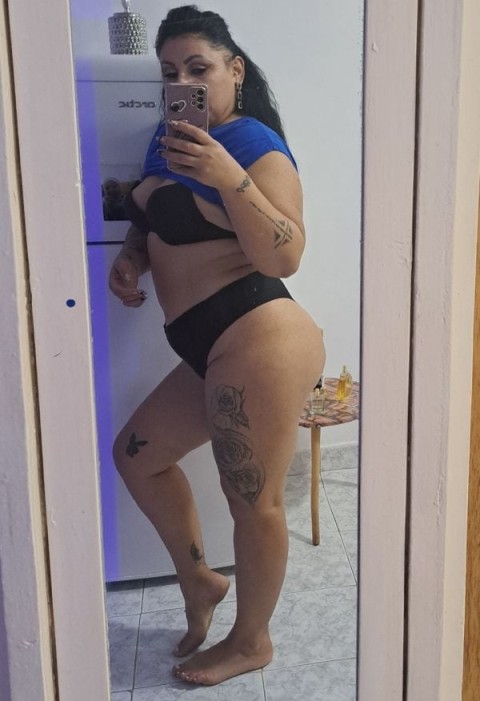 Adela - Bruneta fermecatoare din Oradea - imagine 437240