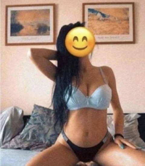 Alina - Femeie Sincera si Eleganta din Brasov