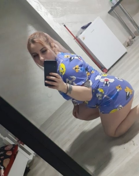 Andreea, suflet cald din Suceava cauta iubire sincera - imagine 454857