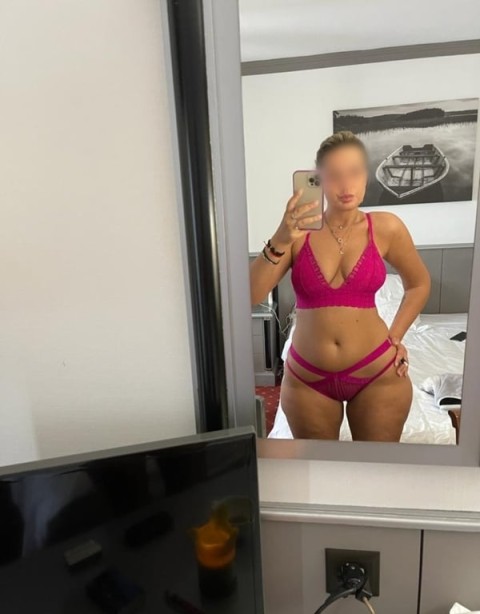 Femeie Sincera si Rafinata din Timisoara Cauta Relatie Serioasa - imagine 471812