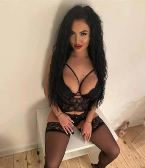 Roxi, o femeie sincera si fide...