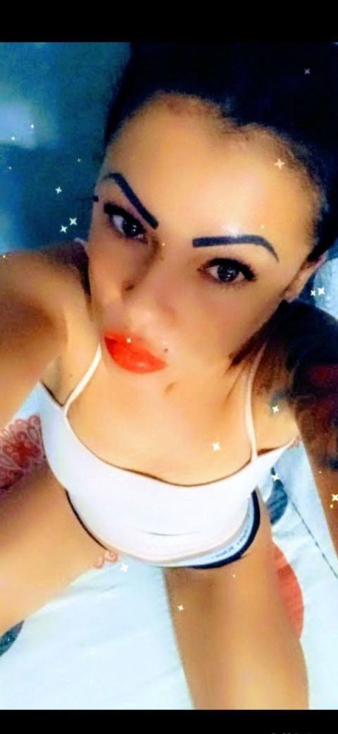 Descopera pe Laura: Femeie Sincera din Onesti