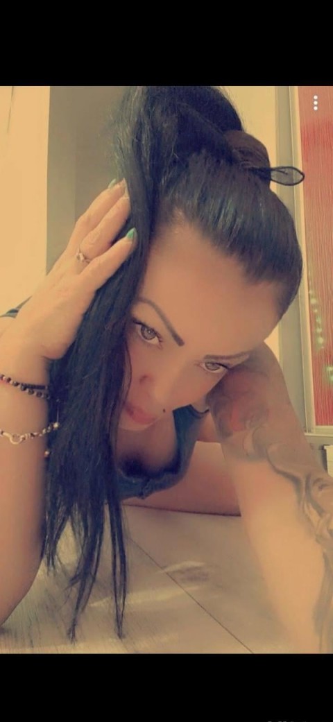 Descopera pe Laura: Femeie Sincera din Onesti - imagine 474789