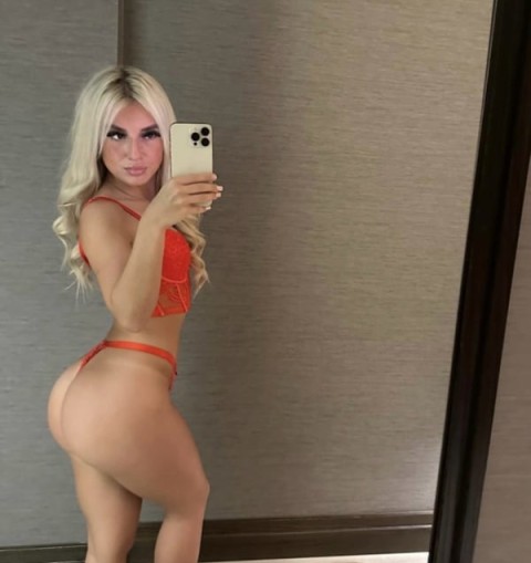 Denisa, fata din Mamaia care cauta un partener pentru o relatie autentica - imagine 476654