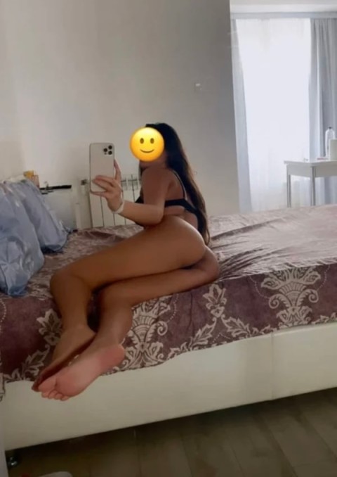 Descopera Magia unei Conexiuni...