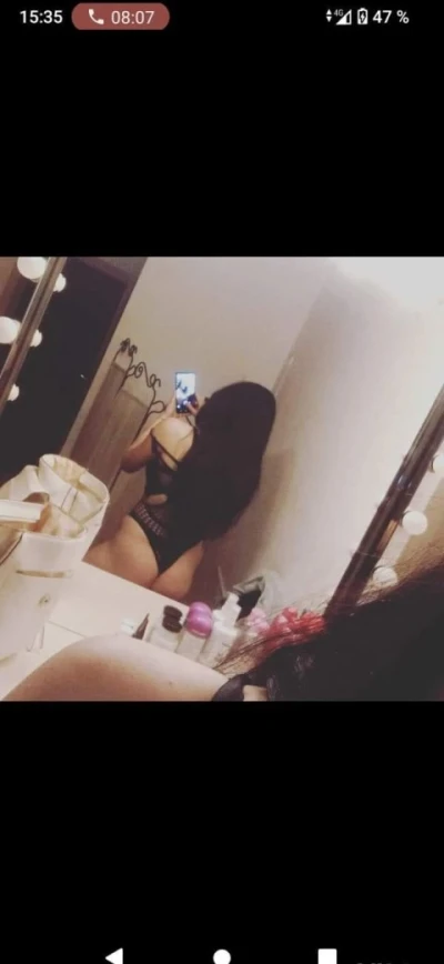 Izabela! La tine sau la mine!