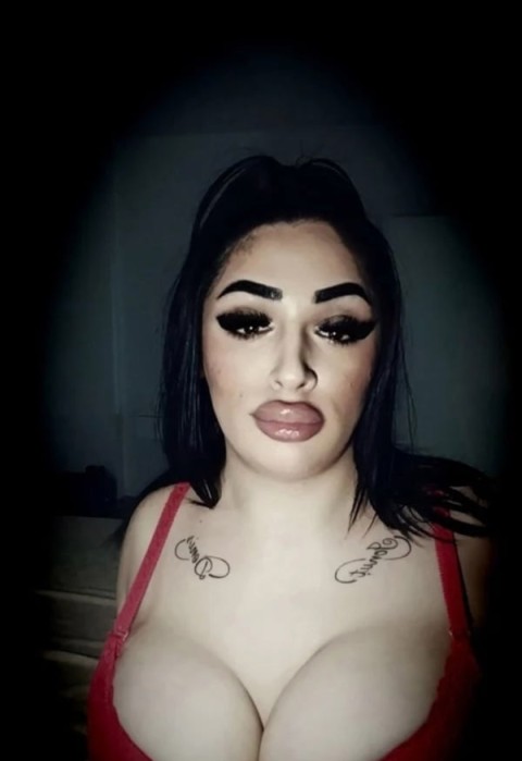 O Femeie Sincera si Plina de Viata te Asteapta in Buzau - imagine 495031