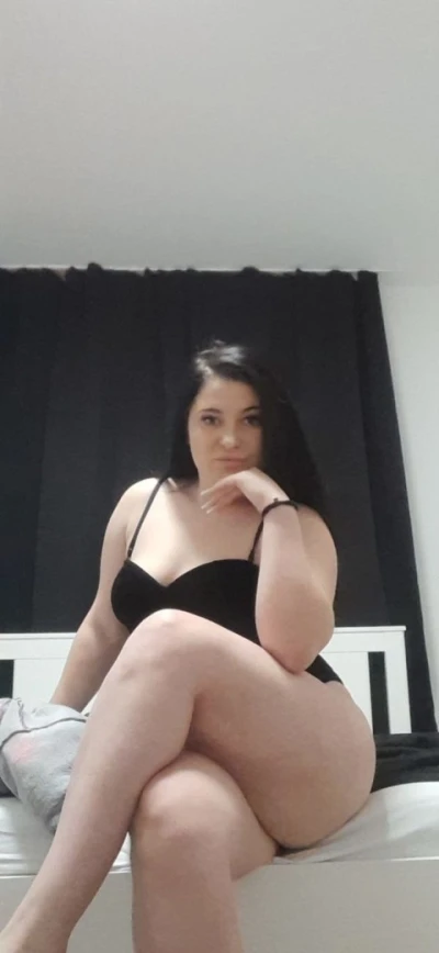 Roxana 23 ani masaj placere reciproca