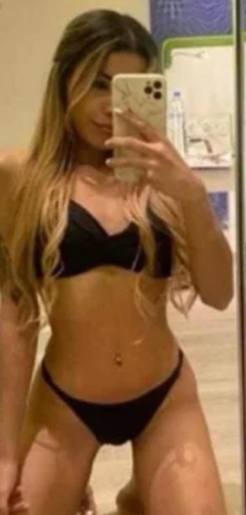 Andreea STĂPÂNA TA Dominare Deplasări Masaj - imagine 496346