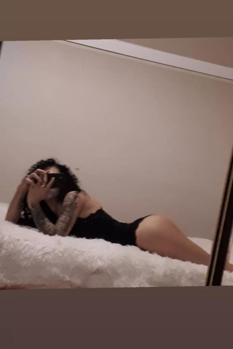 Ari, femeie sincera si fidela din Timisoara cauta relatie serioasa - imagine 516011