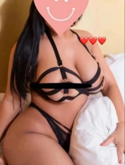 Narcisa â€“ Femeie sincera in cautarea iubirii in Craiova