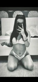 Elena te ast la mine pt clipe de neuitat. - imagine 1