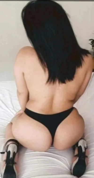 Ador sărutările accept sărutările și pe guriță