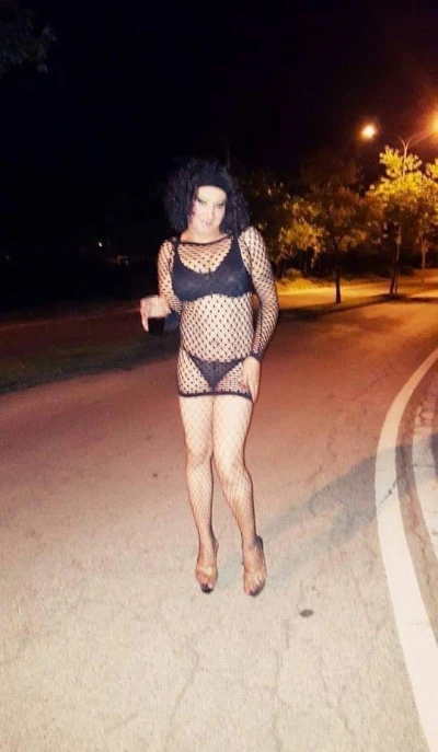 Claudia din Sector 6 cauta o relatie sincera