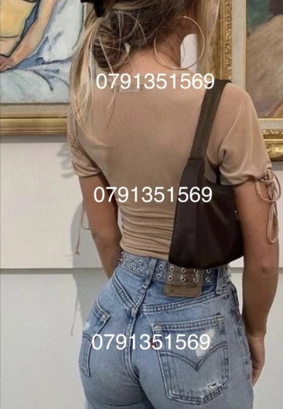 buna sunt nauo in orasul tau sunt bruneta sunt o fata fina fac si deplasari - imagine 546669