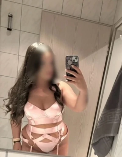 Luminita - Femeie Sincera din ...