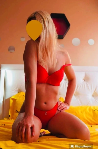 Femeie sincera si fidela caut barbat serios pentru relatie in Iasi