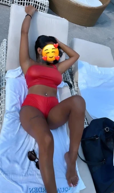 Femeie Sincera si Deschisa, In...