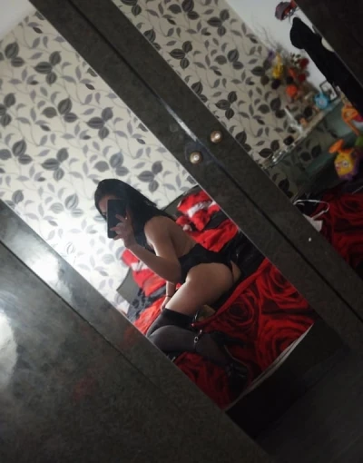 Ariana fac si deplasari escorta de lux