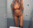 Blonda înaltă 1.80 HOT HOT CAUT colega - imagine 2