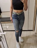 Buna sunt roxi si am 22 de ani . - imagine 3