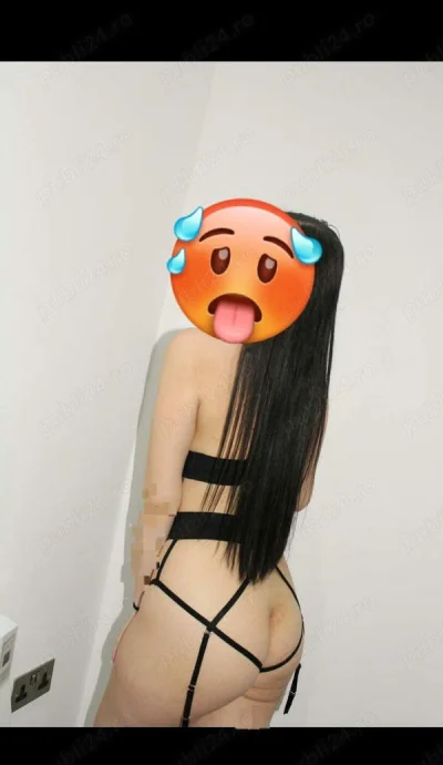 o pisicu?a blonda si rea