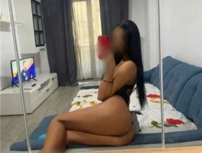 Bruneta senzual? te a?tept la mine loca?ie lux - imagine 642103