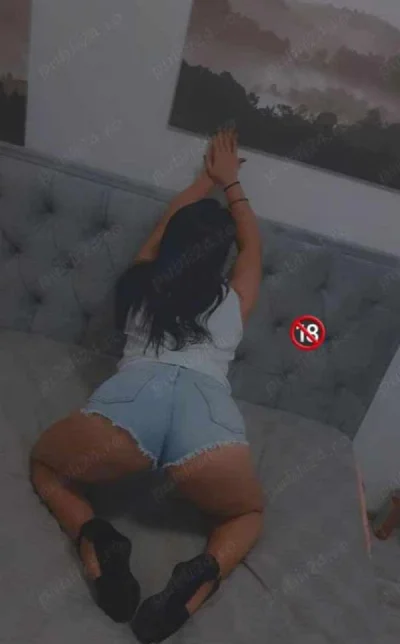 Descopera O Experienta Autentica Cu Aryana, Femeia Din Sector 4