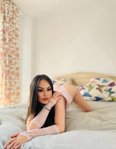 Bella deplasări și la hotel - imagine 655968