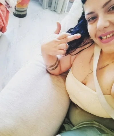 Perfecta pentru tine, fac si deplasari !!