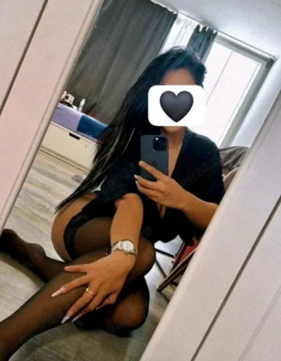 Andreea - Femeie Cauta Iubire Sincera in Oradea