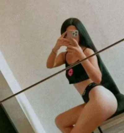 bruneta reala si fierbinte pup - imagine 675705