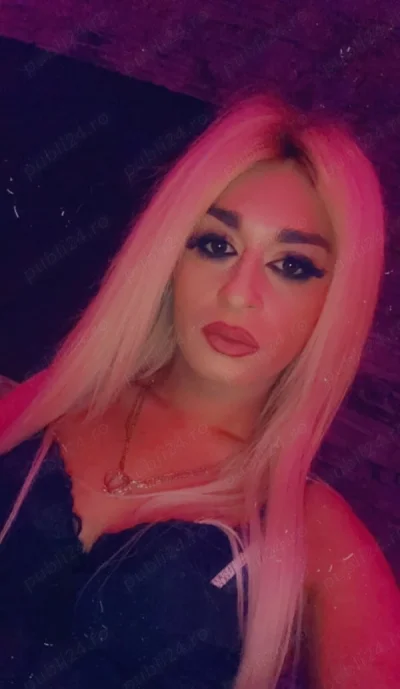 Denissa Transexuala Top fac și Show Web