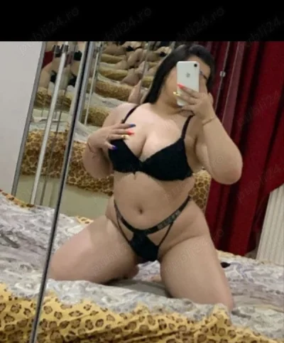 Femeie singura si sincera din Pitesti caut barbat serios