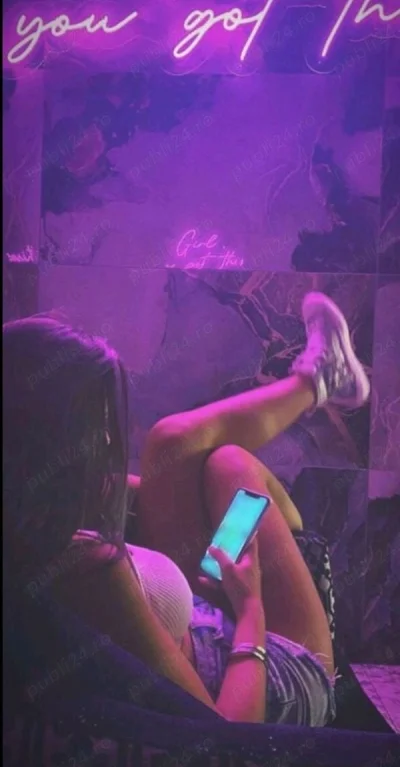 Bună suntem două nebune