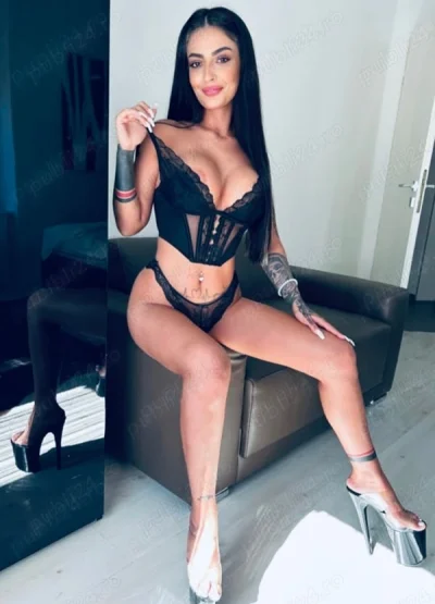 Denisa sunt nouo deplasari