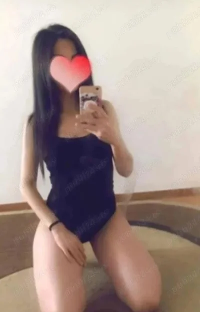 Cristina, bruneta fermecatoare din Constanta cauta partener serios - imagine 728207