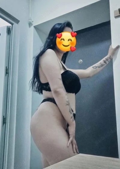 Emma, blonda fermecatoare din Cluj-Napoca cauta relatie serioasa