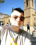 Barbat înțelegător și fidel - imagine 5