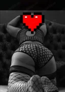 Blonda matura ... - imagine 1