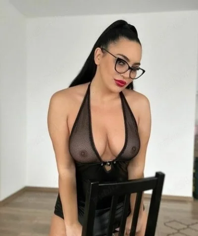 Alexia - Femeie Singura Cauta Relatie Serioasa in Baia Mare