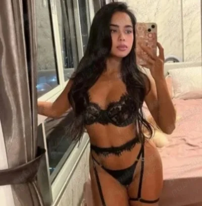 Larisa, femeie sincera din Iasi cauta barbat serios pentru relatie - imagine 736569