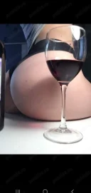 Bună ma numesc Magda .Noua la tine in oraș. - imagine 1