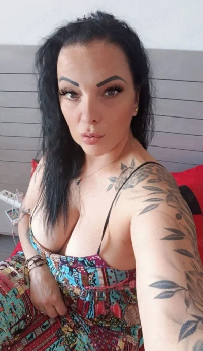 Noua in oras.poze 100%.confirmare doar whatsapp.nu trimit poze