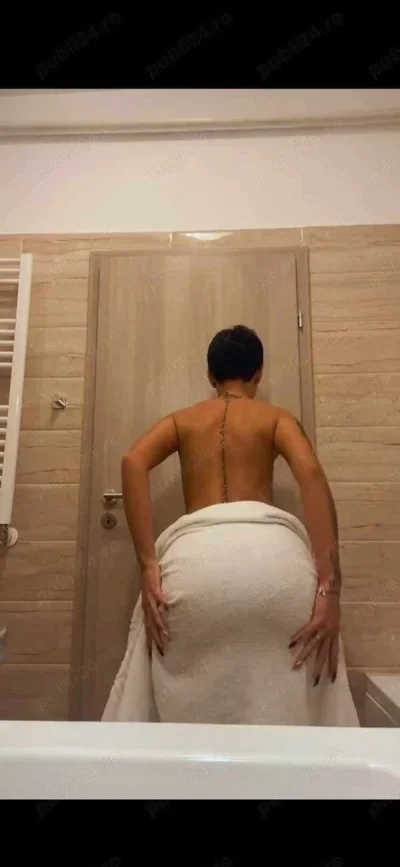 Show web Denisa am revenit pupici si te astept in privat pt orce fantezie in dus sau dormitor!!