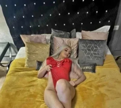 Raluca, 27 ani - Femeie singur...