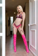 Ts Loltita in city - imagine 3