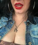 Show web Nu sunt escorta Nu fac întâlniri - imagine 3