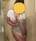 Bruneta independenta, locuiesc singura - imagine 2